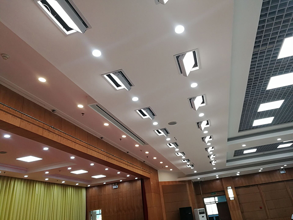 The lighting of the conference room of the Wujiaqu Municipal Government Office Building of the Sixth Division of the Xinjiang Corps